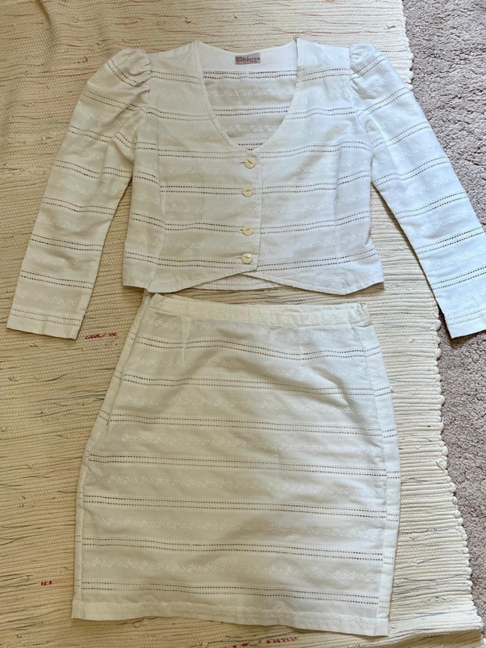Vintage white two-piece set